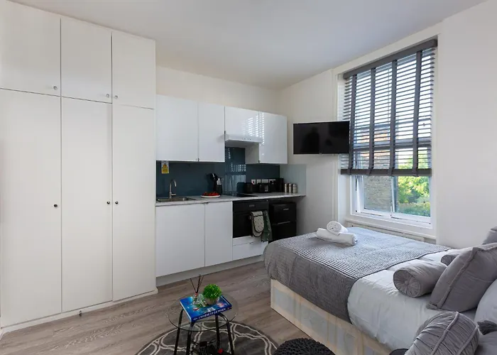 Modern & Cozy Studio, 15Mins Walk To Notting Hill! 2